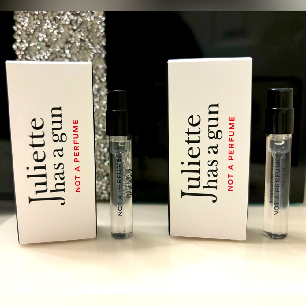 2x NEW Juliette Has A Gun Not A Perfume EDP 0.057 oz/1.7ml Boxed Spray Samples